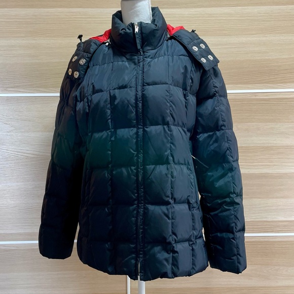 GAP Frost Free Coat - Picture 2 of 12